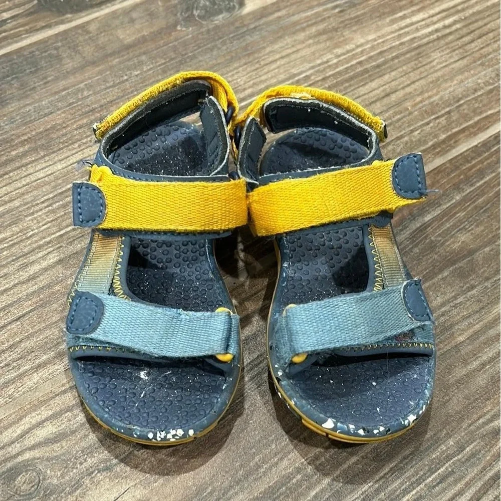 Boys Size 8 Toddler Blue Yellow‎ Strappy Sporty Sandals
